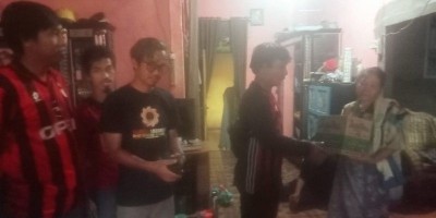 Sambut Anniversary Ke 10, Milanisti Indonesia Basis Serasan Sekundang gelar Bakti Sosial