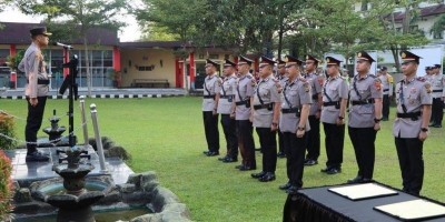 Kapolres Muara Enim AKBP Andi Supriadi SH SIK MH Pimpin Upacara Sertijab