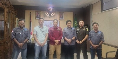 Jalin Silaturahmi DPC PJS Muara Enim Sambangi Kantor Kejaksaan Negeri.