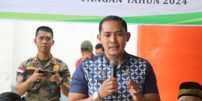 Pemkab. Muara Enim Sediakan 6 Ton Beras Dalam Gerakan Pangan Murah di Rambang Niru.