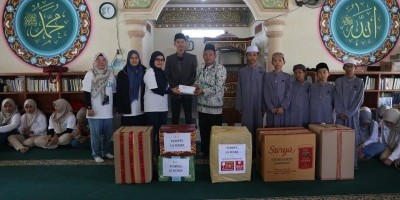 Bukit Asam (PTBA) Beri Santunan Ramadan untuk 17 Panti Asuhan dan Pondok Pesantren.