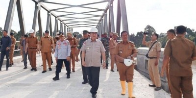 Progres Pembangunan Capai 80 Persen, Jembatan Ujan Mas Lama Segera Beroperasi.