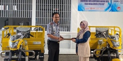 Bukit Asam (PTBA) Serahkan Bantuan Kendaraan untuk Lapas Kelas IIB Muara Enim.